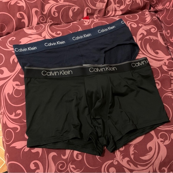 2 Calvin Klein underwear - Picture 5 of 6